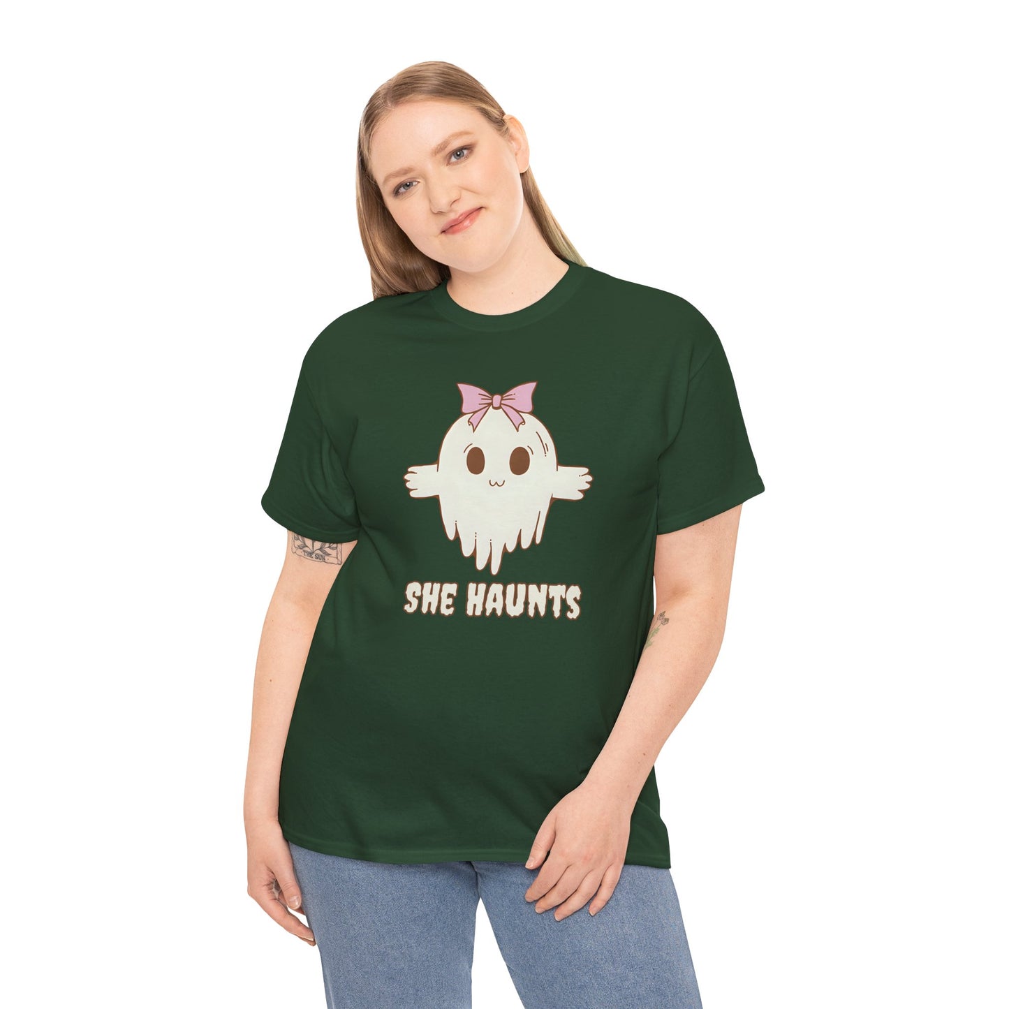She Haunts - Cute Halloween Ghost T-Shirt