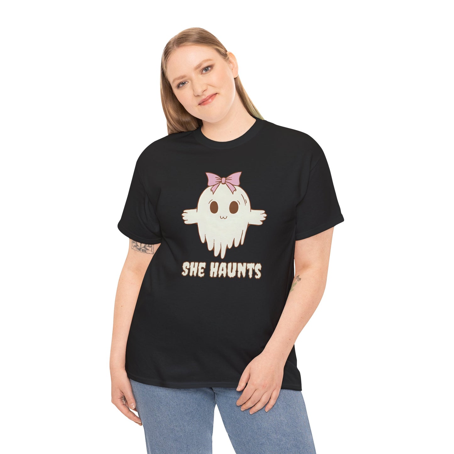 She Haunts - Cute Halloween Ghost T-Shirt