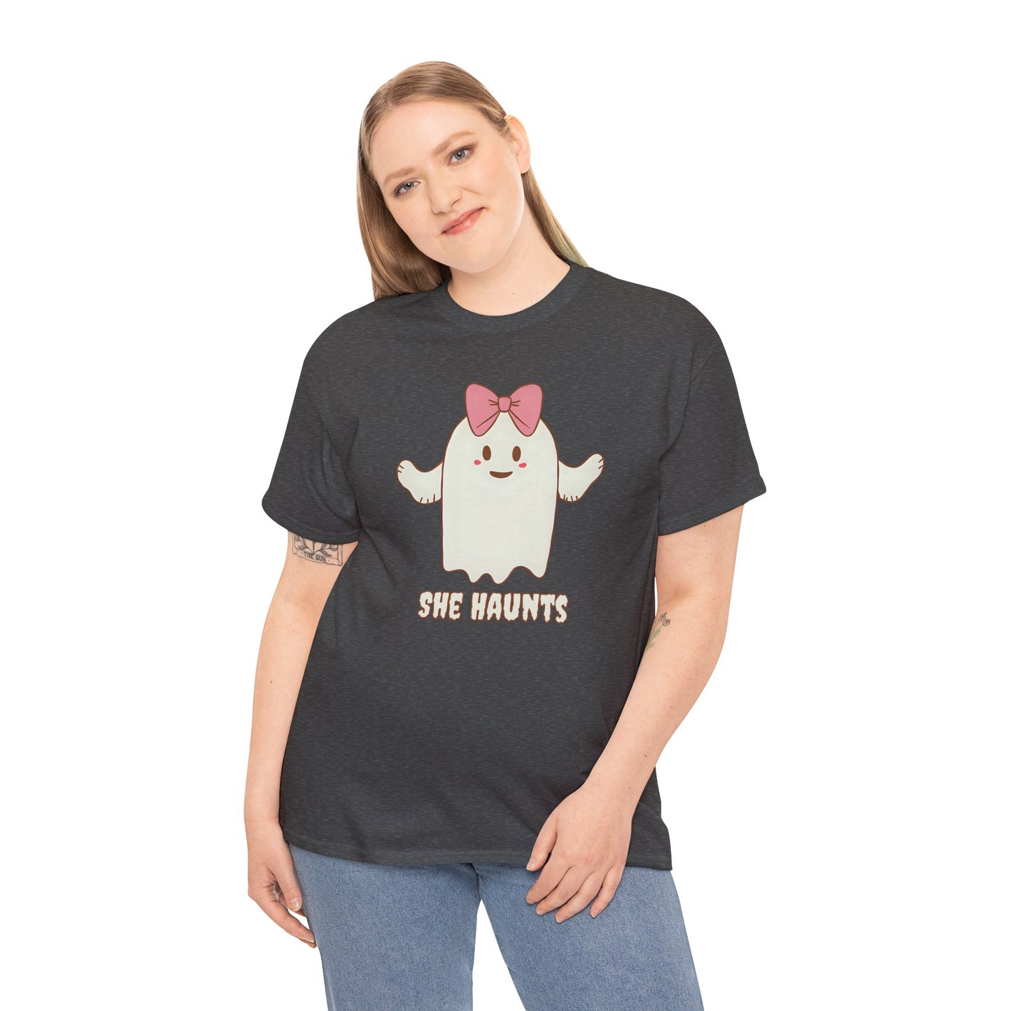 She Haunts (Version 4) - Cute Halloween Ghost T-Shirt