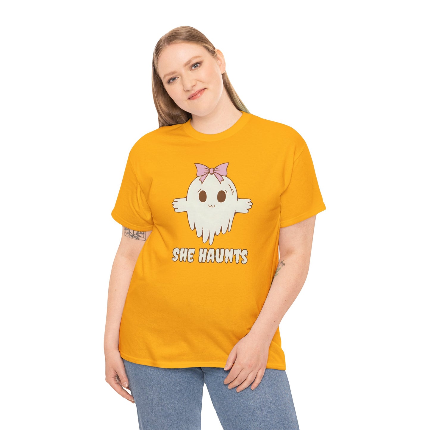 She Haunts - Cute Halloween Ghost T-Shirt