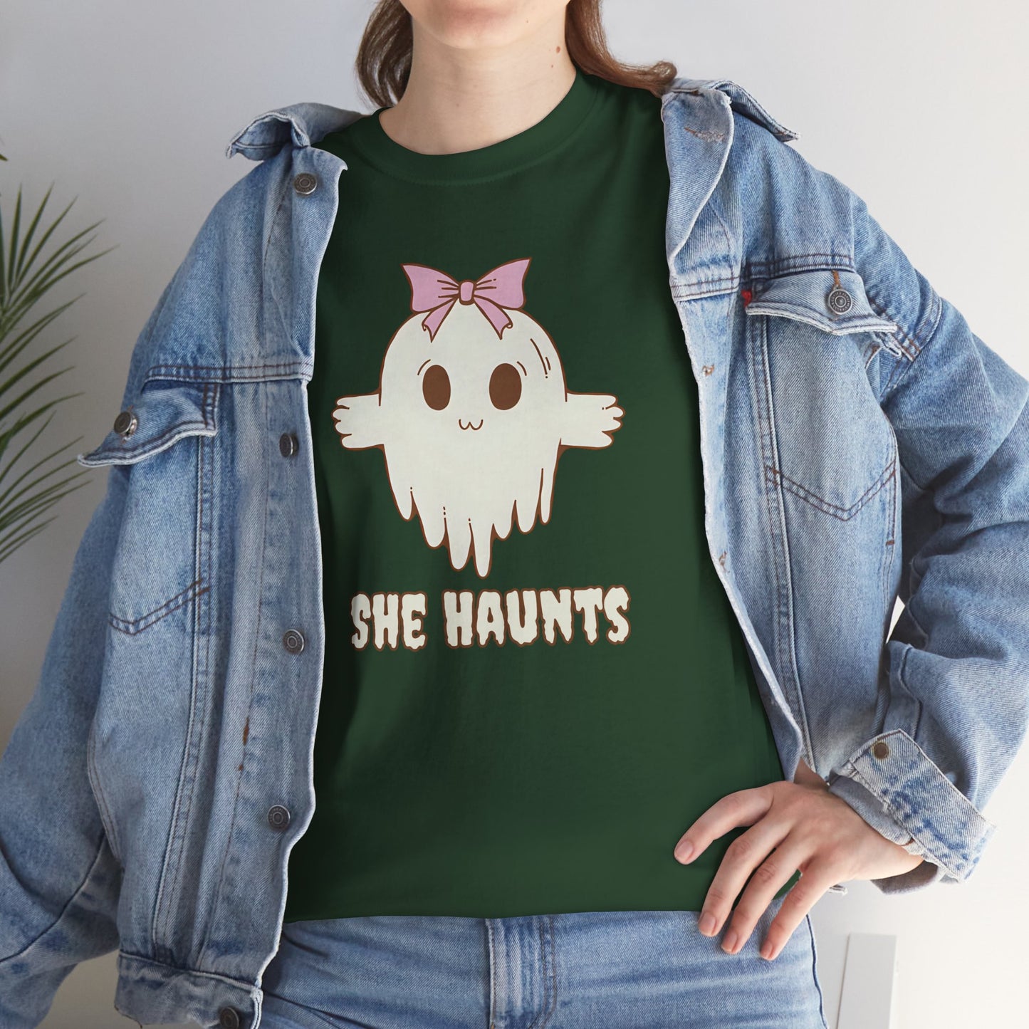 She Haunts - Cute Halloween Ghost T-Shirt