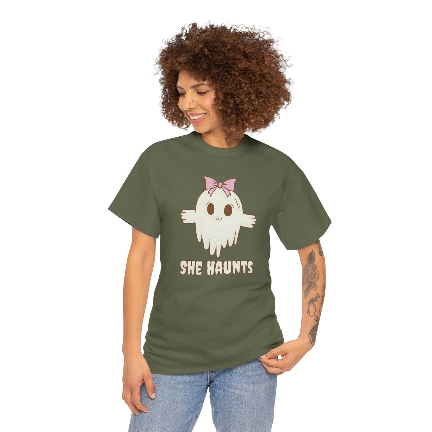 She Haunts - Cute Halloween Ghost T-Shirt