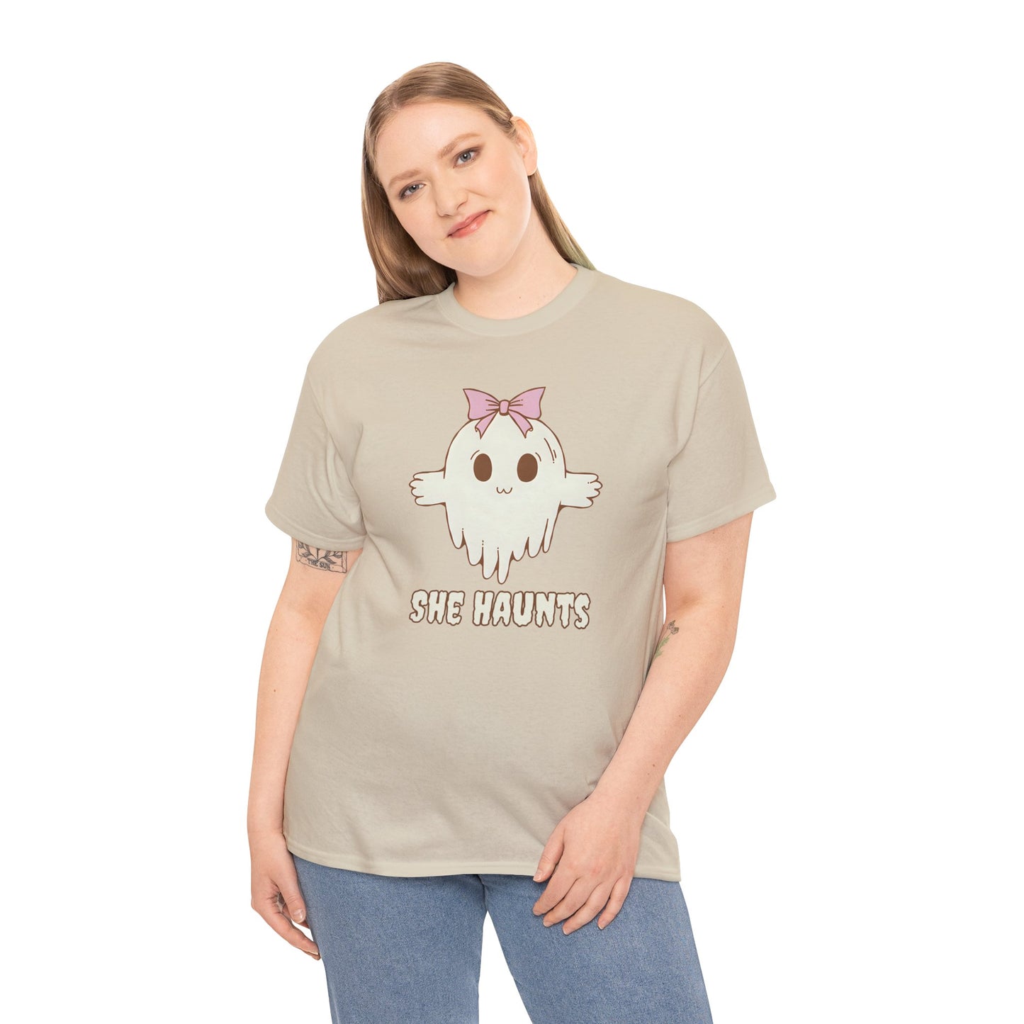 She Haunts - Cute Halloween Ghost T-Shirt