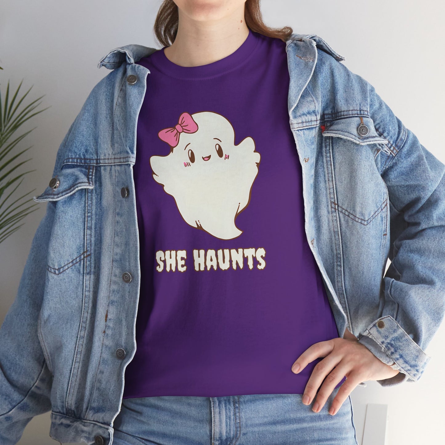 She Haunts (Version 2) - Cute Halloween Ghost T-Shirt