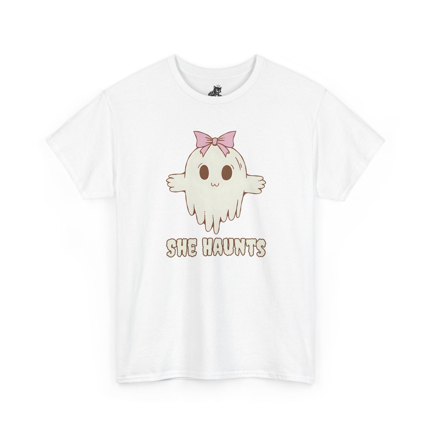 She Haunts - Cute Halloween Ghost T-Shirt