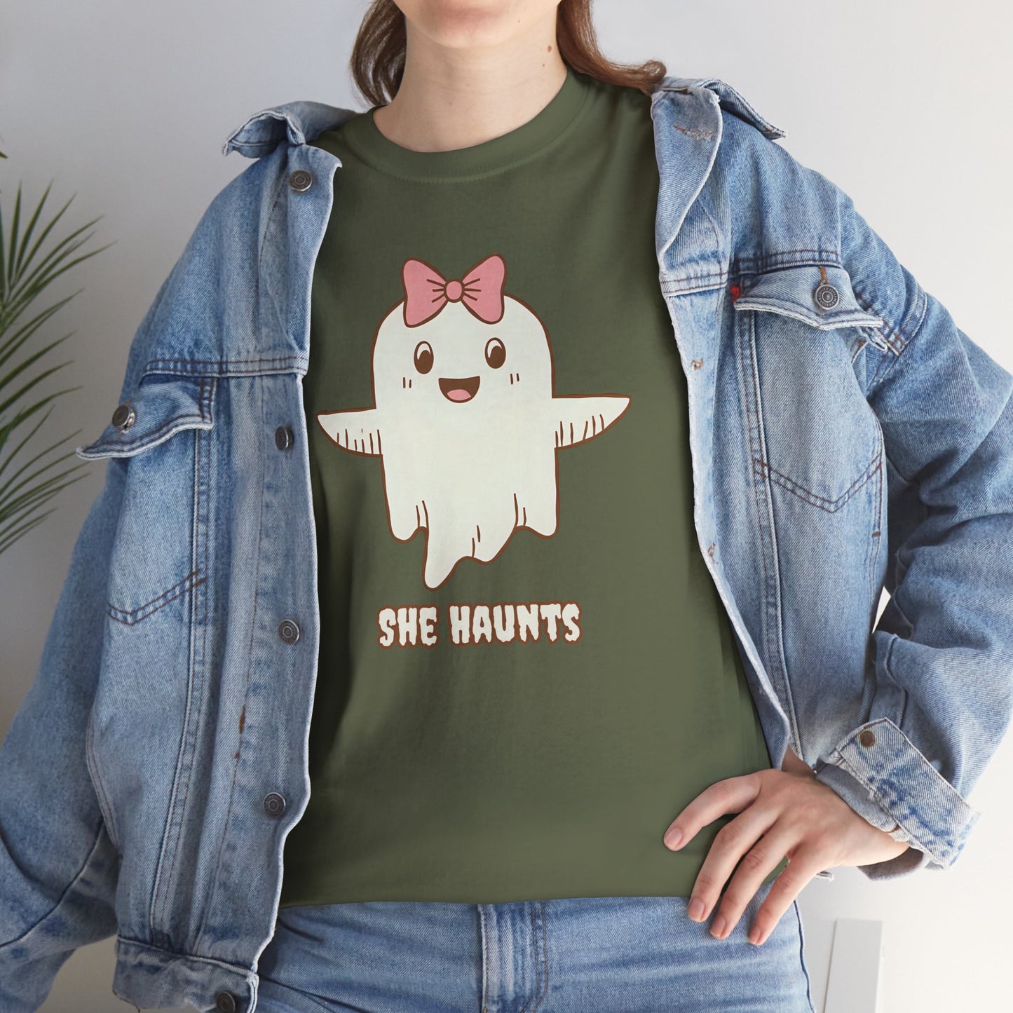 She Haunts (Version 3) - Cute Halloween Ghost T-Shirt