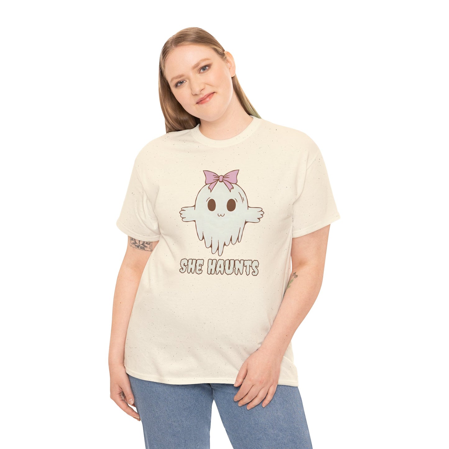 She Haunts - Cute Halloween Ghost T-Shirt