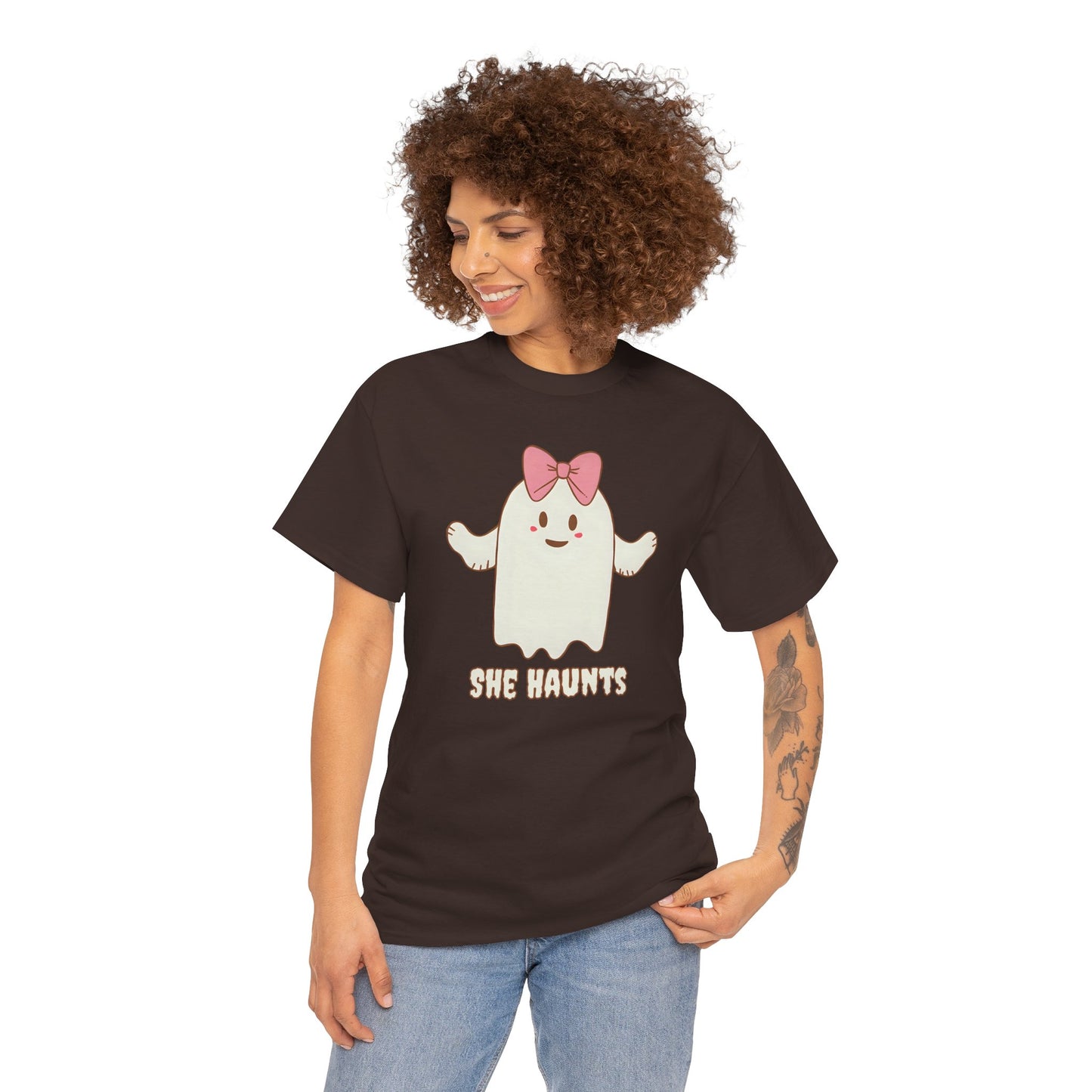 She Haunts (Version 4) - Cute Halloween Ghost T-Shirt