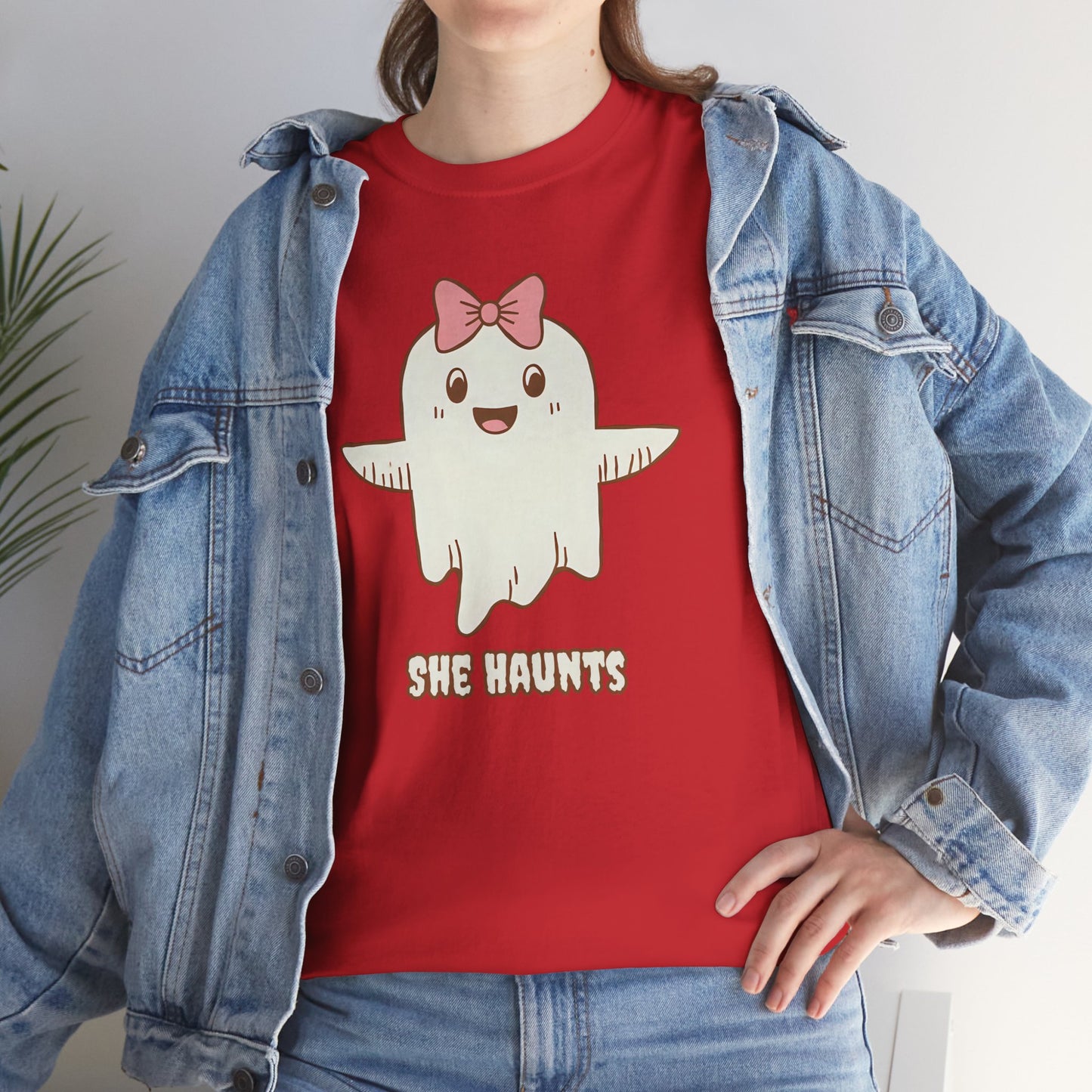 She Haunts (Version 3) - Cute Halloween Ghost T-Shirt