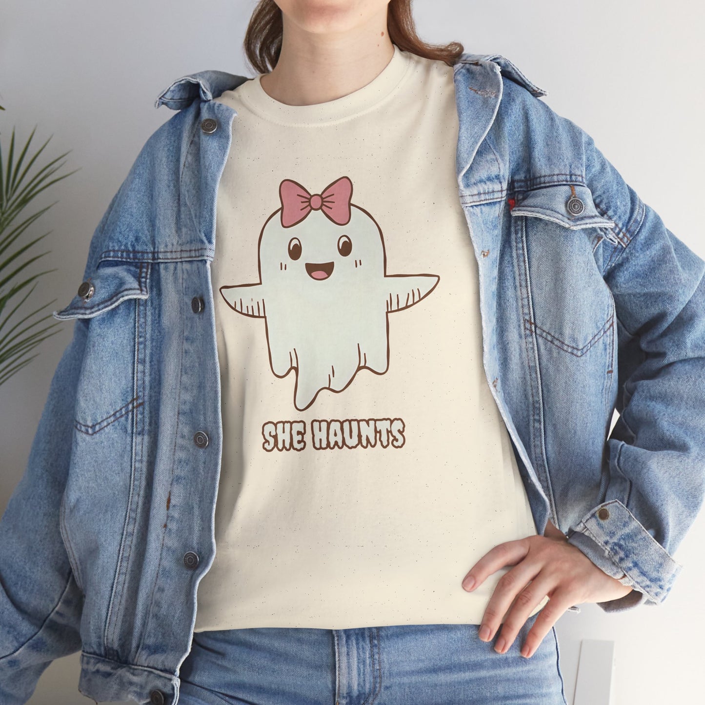 She Haunts (Version 3) - Cute Halloween Ghost T-Shirt