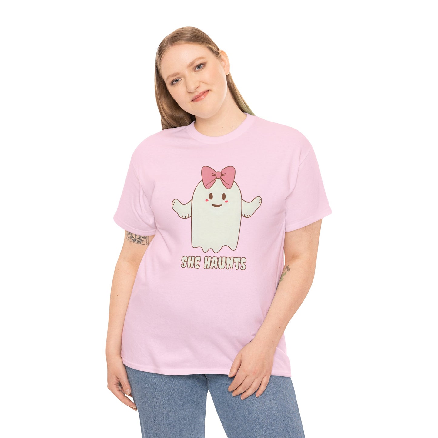 She Haunts (Version 4) - Cute Halloween Ghost T-Shirt