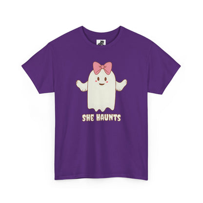 She Haunts (Version 4) - Cute Halloween Ghost T-Shirt