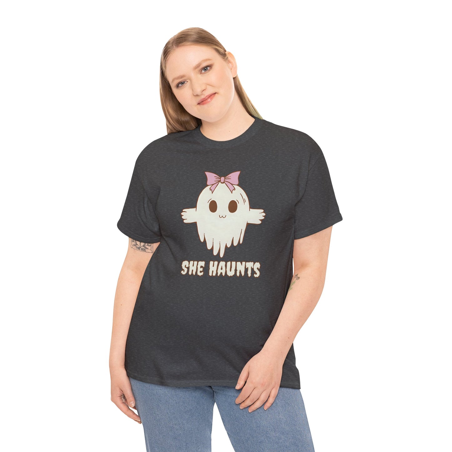 She Haunts - Cute Halloween Ghost T-Shirt
