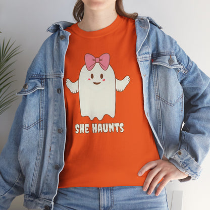 She Haunts (Version 4) - Cute Halloween Ghost T-Shirt