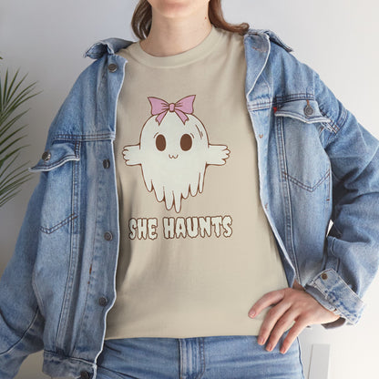 She Haunts - Cute Halloween Ghost T-Shirt